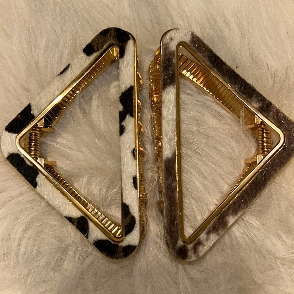 💜Firm Price💜NWOT 6 pieces hair clips